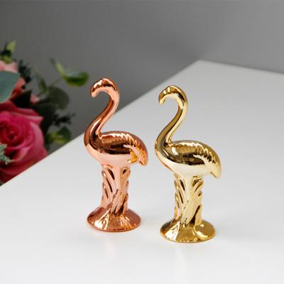 China Minimalist creative European style small flamingo ornaments for sale