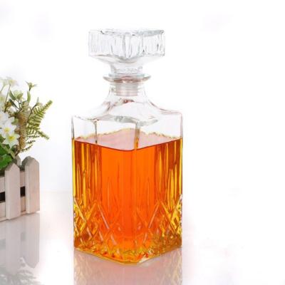 China Beverage square 375ml wine bottle with pattern and decorate tall glass lid for whisky for sale