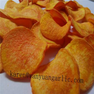 China Best Quality Red Color Natural Flavor Dried Natural Carrot Snacks Crunchy Carrot Chips To Keep Fit for sale