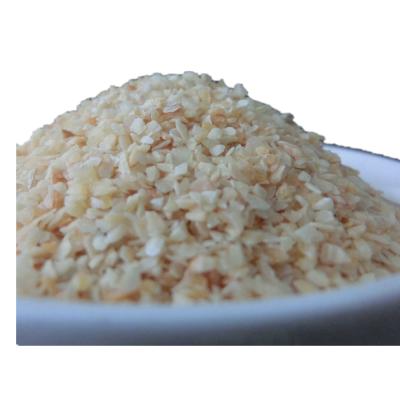 China Dry Pure White Dehydrated Dried Garlic Dehydrated Garlic Flakes for sale