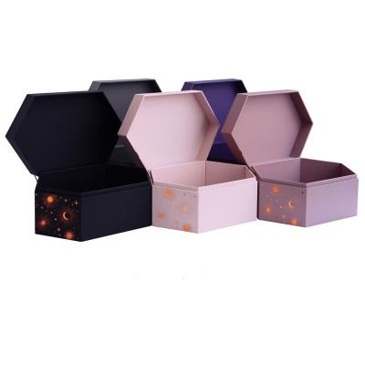 China Luxury Chocolate Gift Box Wedding Packaging Cardboard Custom Printing Mounted Flower Packaging Box for sale