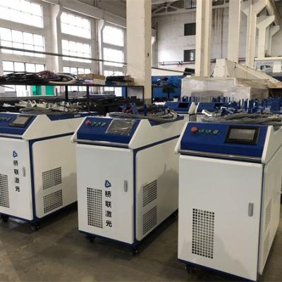 China High Efficiency Machinery Repair Shops 330kg Thin Plate Hand Held Hand Held Machine And Quality Laser Welding for sale