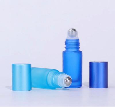 China Personal Care Essential Oil Glass Roll On Perfume Bottles With Stainless Steel Trackball for sale