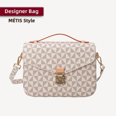 China 2022 New Products Printing Ladies Waterproof Trending Messenger Bag For Women Fashion Classic Small Purse Handbags for sale