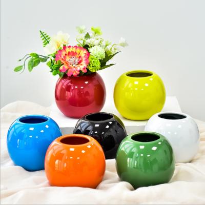 China Beautiful foreign trade colorful simple modern ceramic handicrafts show pieces simulation flowerpot round ball finial fleshy vase for sale