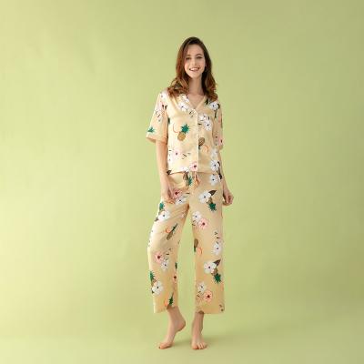 China High Quality QUICK DRY Customized Breathable Short Sleeve Printing Pajamas Set For Women for sale