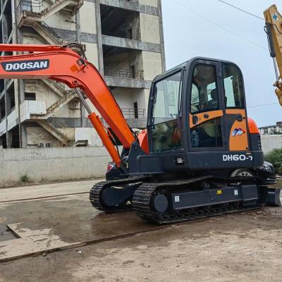 China Mini Excavator Chinese Mini Crawler Excavator Earthmoving Machinery Mini Digger Doosan DH60 DX55 DX225 For Sale for sale