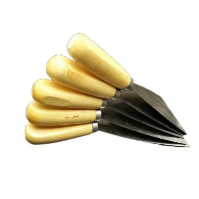 China Customized Colors Carbon Steel Blade Putty Knife Paint Scraper With Beech Wooden Handle for sale