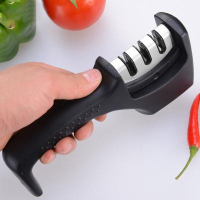 China Professional Hand Held Japanese Manual Diamond Kitchen Knife Sharpener System 5044 Tungsten Carbide 3 Steps for sale