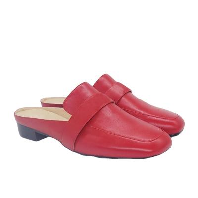 China Deodorization Square Toe Mules Leather Flat Sandals Slipper Women Red Genuine Leather Casual Sandals for sale