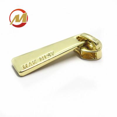 China Eco-firendly Custom Bag Zipper Puller Reflective Zipper Puller For Bags for sale