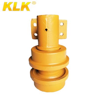 China Construction Material Shops Excavator Spare Parts DH180 DH200 DH220 DH225-7 DX215-7 Carrier Roller Upper Roller For Doosan Daewoo for sale