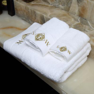 China Viable Custom Logo Printed Hotel Bath Towel 5 Star Hilton Super Absorbent Cotton 100% Wholesale for sale