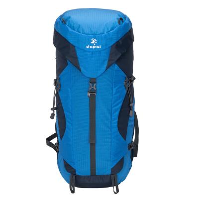 China Overnight Camping Hiking Backpack Main Stand Up Trekking Rucksack Travel Bag Outdoor Backpack For Outdoor Hiking With 2L Water Bladder Hydration Port for sale