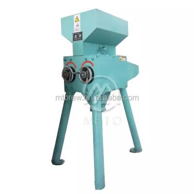 China Stainless steel 200kg/h malt miller machine for malt milling system in beer brewing line for sale