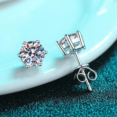 China TRENDY Moissanite Earrings 925 Sterling Silver Stud Earrings Women Luxury VVS for sale