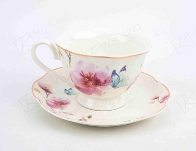 China New Viable Bone China Tea Cup And Saucer Set With Floral Gift Box Tea Cup Sets for sale