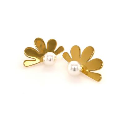 China Gold Daisy Daisy Earrings Summer Casual/Sporty Flower Hypoallergenic Jewelry Waterproof Wholesale for sale