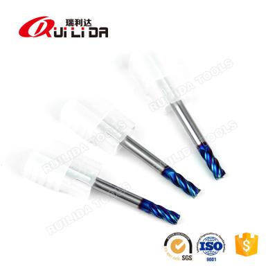 Chine Place solide Endmill de carbure de tungstène de fraise en bout de la cannelure HRC65 4 pour l'acier dur à vendre