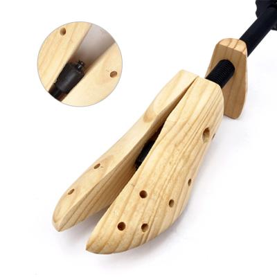 China Soft Comfortable Pine Wood Adjustable Unisex Way Shoe Stretcher Shoe Expander Wooden Shoe durable Tree For Women Men for sale