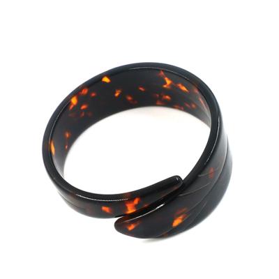 China BOHEMIA Factory Direct Turtle Shell Bracelet Acetate Acrylic RoundBangles Bracelet Bangle for sale