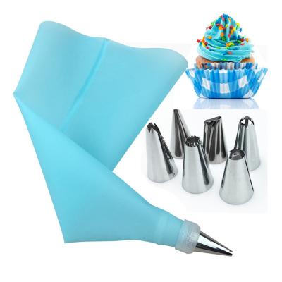 China Workable 8 Piece Set of 6 Stainless Steel Piping Nozzles Plus Silicone EVA Piping Bag with Converters for Cake Baking Tools for sale