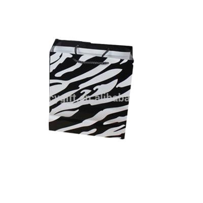 China Recyclable made in china custom paper zebra spring shipping bag for shopping for sale