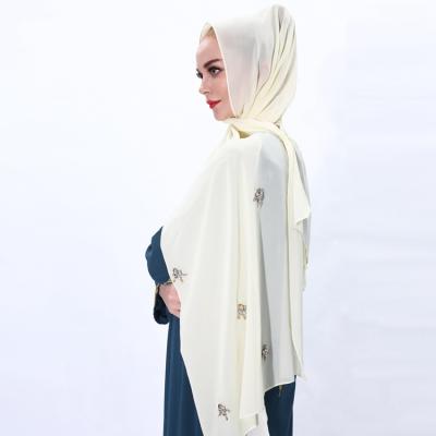 China Hot Sale 25 Different Colors Daily Casual Formal In The Middle East Support Adults Muslim Hijab Running Scarf for sale