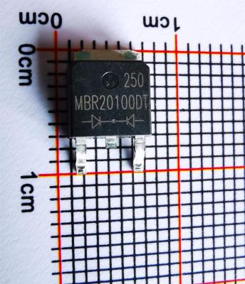 China Hight Quality Schottky Diode MBR20100DT TO-252 20A 100V MBR2040DT THRU MBR20200DT For Switching Power Supply for sale