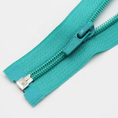 China Auto Lock Zipper Factory No.5#Nylon Decorative Zipper Slider Nylon Zipper Pull for sale