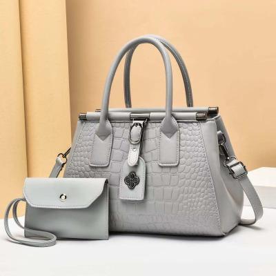 China Other NIJIA Handbag Manufacturer Wholesale Shoulder Hand Bags Women Tassel Tote Handbag 3 Pieces Purse Handbag Set For Women Luxury for sale