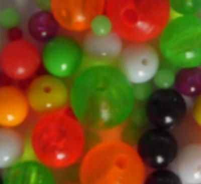 China fish beads， plastic beads， round beads for sale