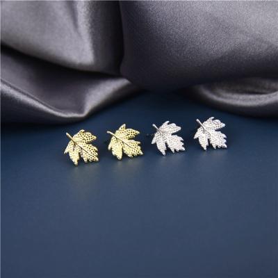 China Romantic Tasty Family Tree of Life Earrings Jewelry 18k Gold Plated 925 Sterling Silver Maple Leaf Stud Earrings For Women for sale