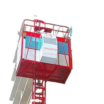 China Stores building material support and gable personnel crane building material lift in China for sale