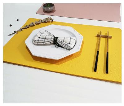 China New Arrivals Leather Products Custom Gift Non Slip Waterproof Non Slip Leather Dinner Dish Mats For Resturant Household for sale