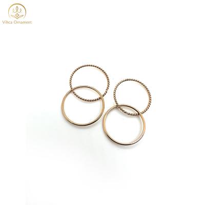 China FASHIONABLE hot sale spinner creative and flexible style stainless steel elegant multiple ring for sale