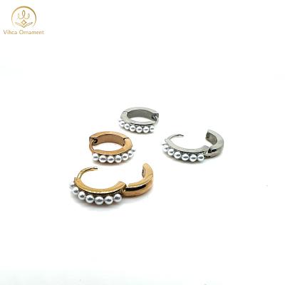 China FASHIONABLE Wholesale Custom Gold Plated Thick Stainless Steel With Half-round Pearl Design Earring for sale