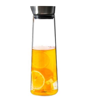 China 1000ml Sustainable Premium Glass Pitcher Carafe With Stainless Steel Flow Lid Water Pitcher Glass Infusion Pitcher for sale