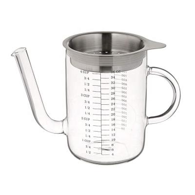 China Gravy Fat Fat Separator Microwavable Glass Cup With Stainless Steel Strainer for sale