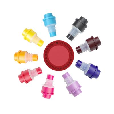 China Small Size Pump Vacuum Wine Stopper Beverage Bottle Seal Food Safety Colorful Plastic Silicone Press Type Wine Taste Saver Cork for sale