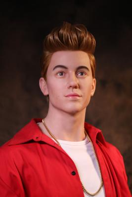 Κίνα Το Lifesize κερί προσωπικοτήτων του Justin Bieber λογαριάζει τα ζωηρά γλυπτά ρητίνης κεριών πυριτίου προς πώληση