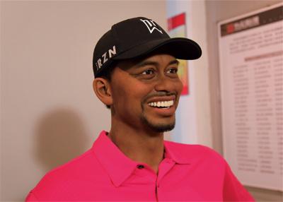 China Realistic Silicone Waxwork For Sports Star Wax Figure Of  Tiger Woods for sale