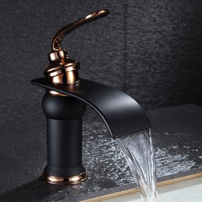 China Thermostatic Faucets Bathroom Faucet Basin Faucet Oil-rubbed Deck Mount Bath Basin Sink Brass Faucet Bronze Mixer for sale