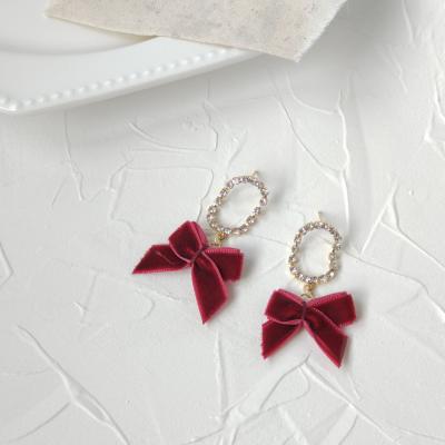 China Trendy fashion jewelry 925 silver needle plated gold bow earrings Korean version diamondEarrings new for sale