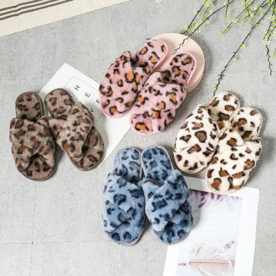 China BAIRUILUN Trend Autumn Winter House Shoes Women Faux Fur Leopard House Slippers Women's Open Toe Fash Hairy Open Toe for sale