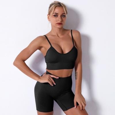 China Fitness Gym Wear Solid Color Knitted Seamless Yoga Set Breathable Breathable Shorts And Long Set for sale