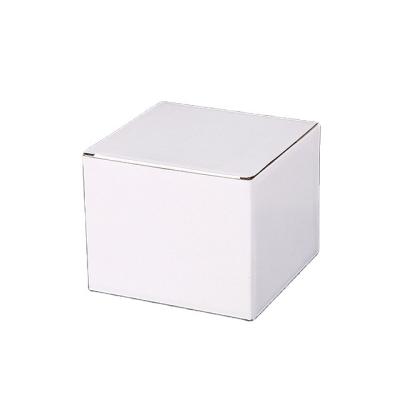 China Hot Selling Good Quality Recyclable 3 Layer Corrugated White Box Custom Paper Gift Box Set for sale