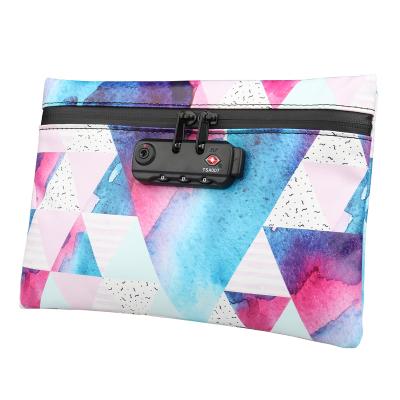 China Waterproof Shockproof Dustproof ANDIRONS Printed Pattern Custom Carbon Lined Stash With Lock Smell Proof Bag for sale