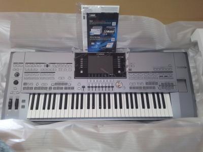 China Brand New Yamaha Tyros5-76 Keys - Arranger Workstation with complete accessories and comes with international warranty for sale