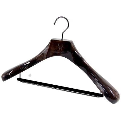 China CLASSIC Premium Top End Wooden Coat Suit Hangers Wooden Hangers For Suit for sale